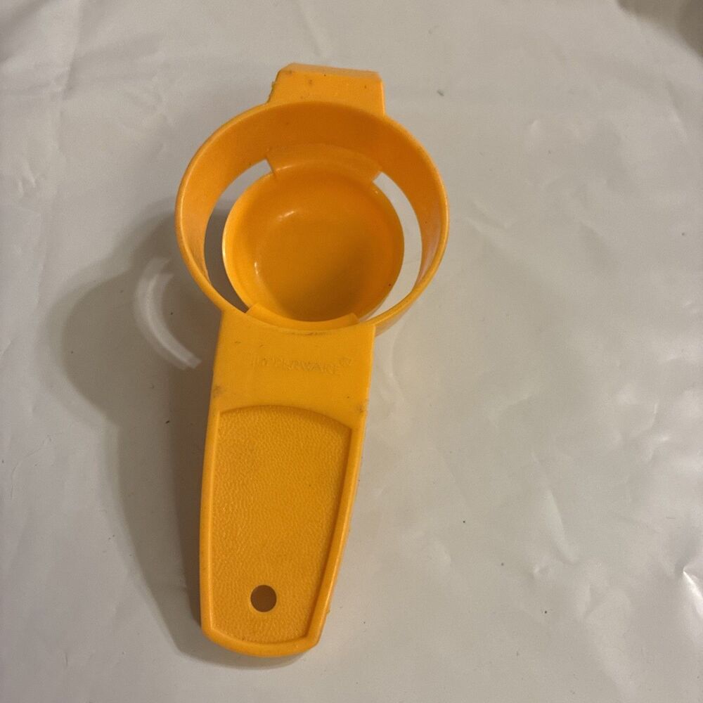 Vintage Tupperware Yellow Egg Yolk Separator #779-10 Gadget Retro
